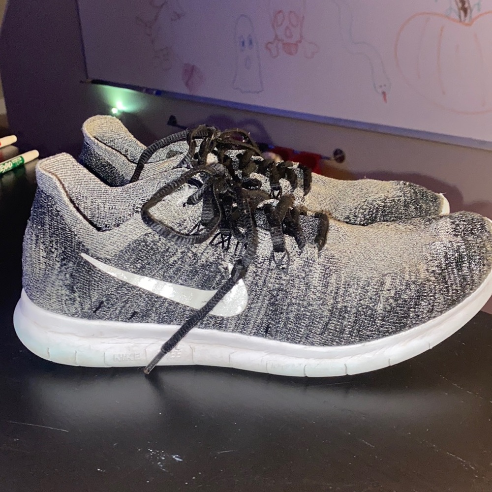 Nike shoes